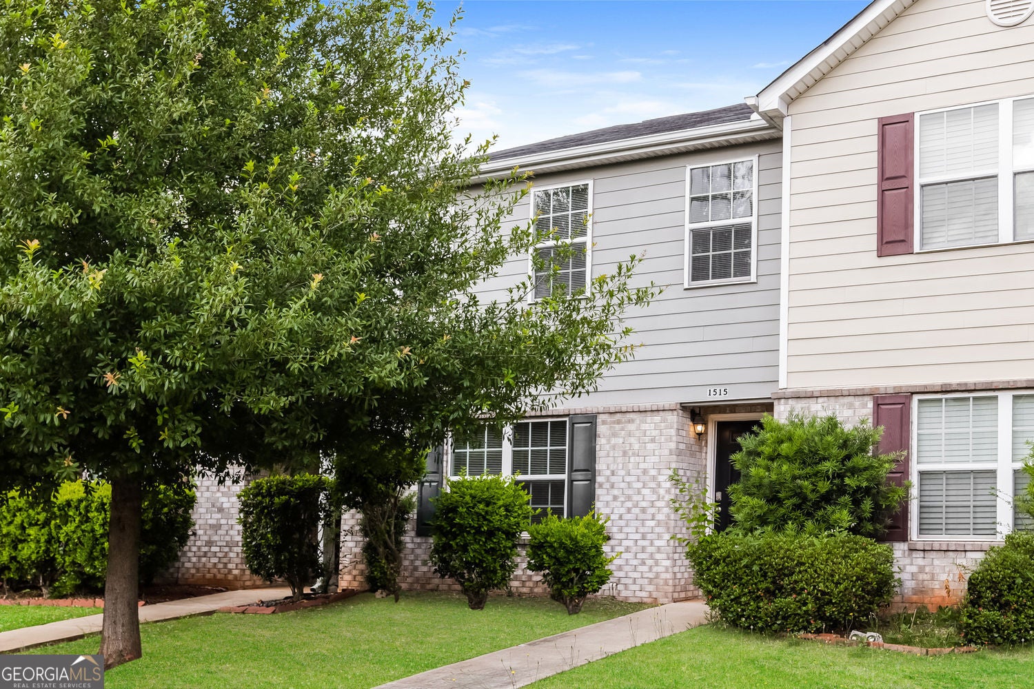 1515 Hydrangea Ln — photo