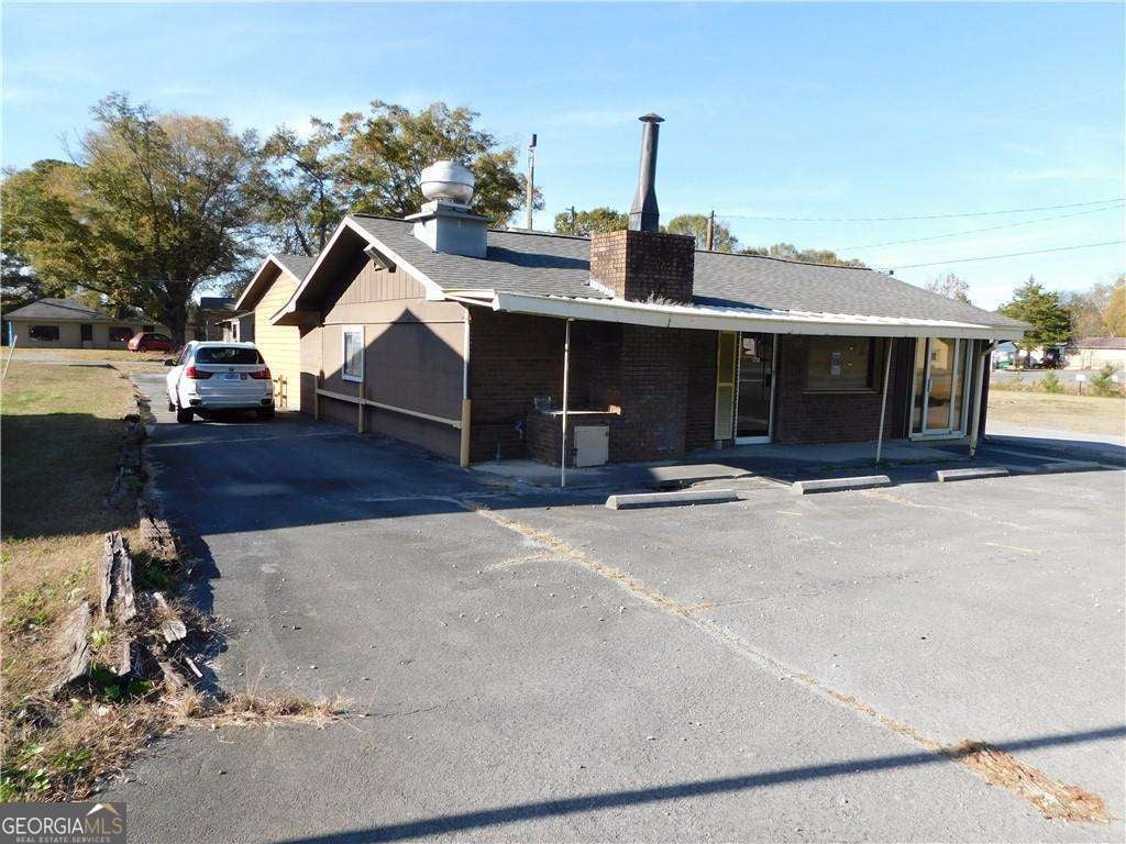 1238 US 41 N — photo