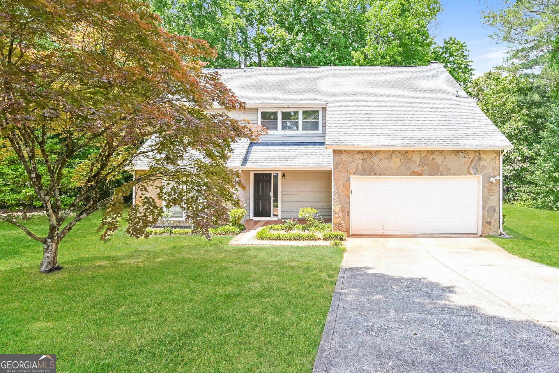 1618 Golf Overlook — photo