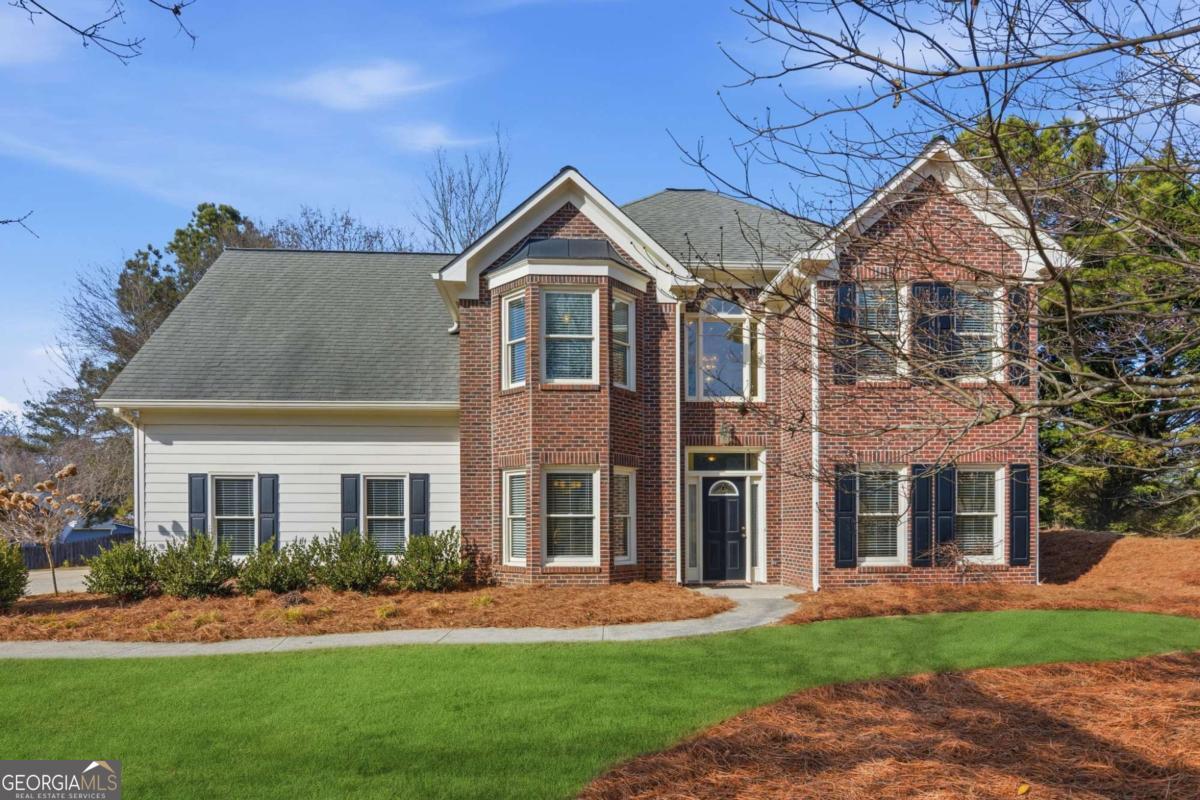 2650 Cobblestone Dr — photo