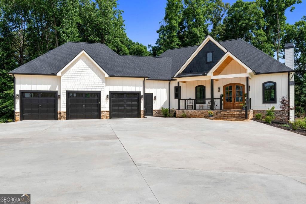 183 Lake Pointe Rd — photo