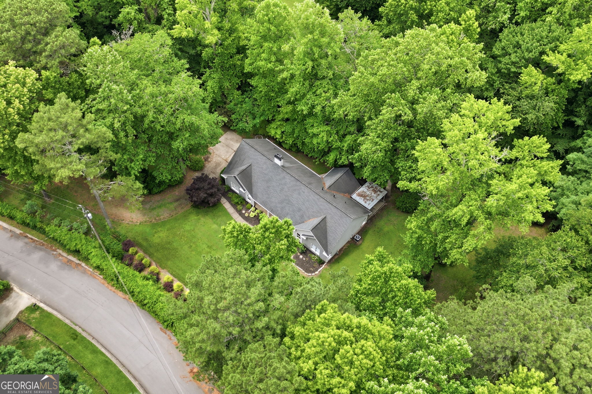 5369 Secretariat Ln — photo