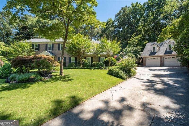 2351 Ashton Woods Ct — photo