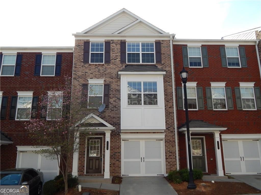 2199 Landing Walk Dr — photo