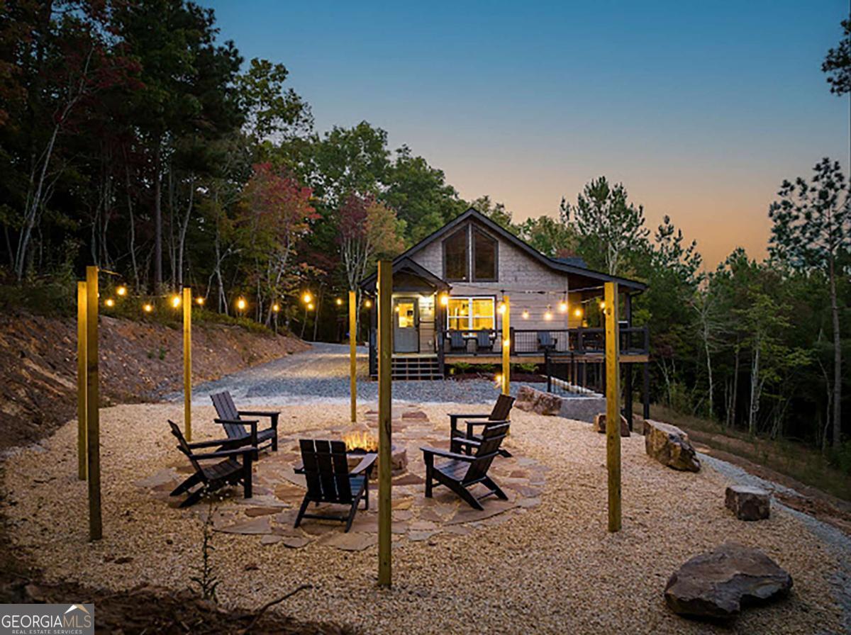 210 Ridge Top Trail, Blue Ridge GA 30513