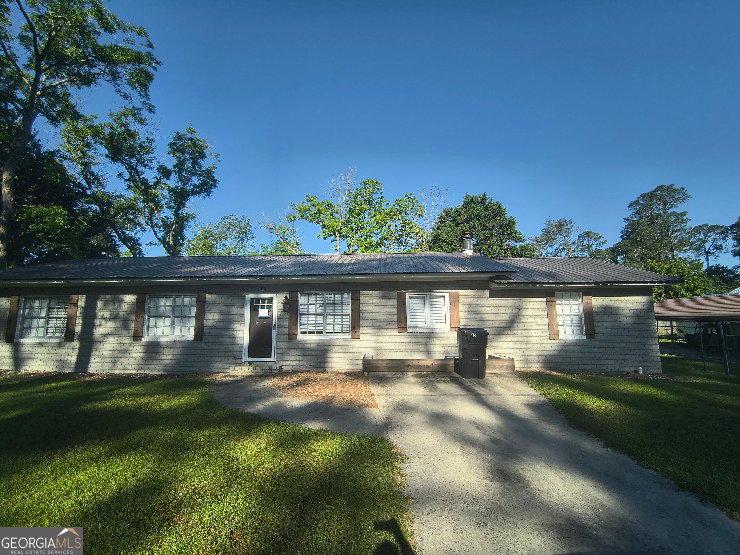 137 Weldon Way — photo