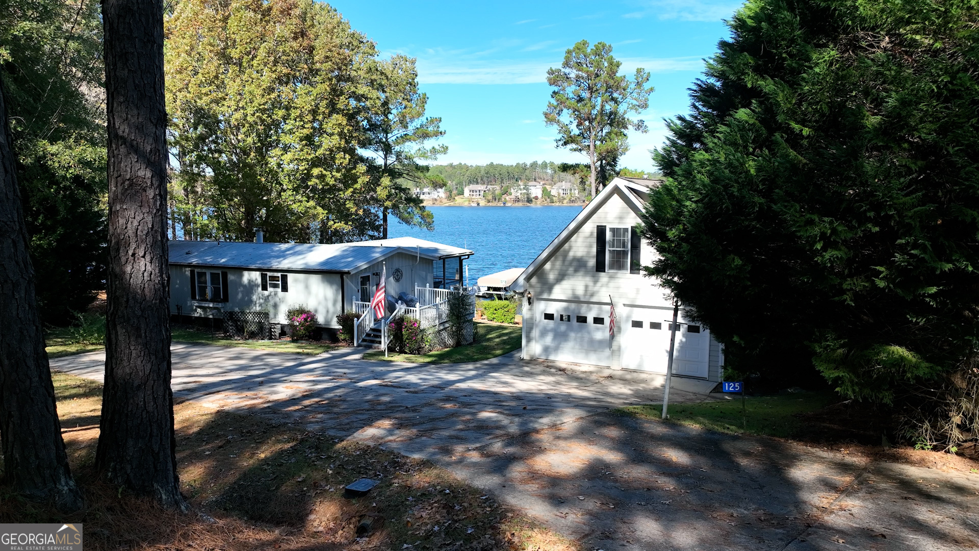 125 River Lake Ct — photo