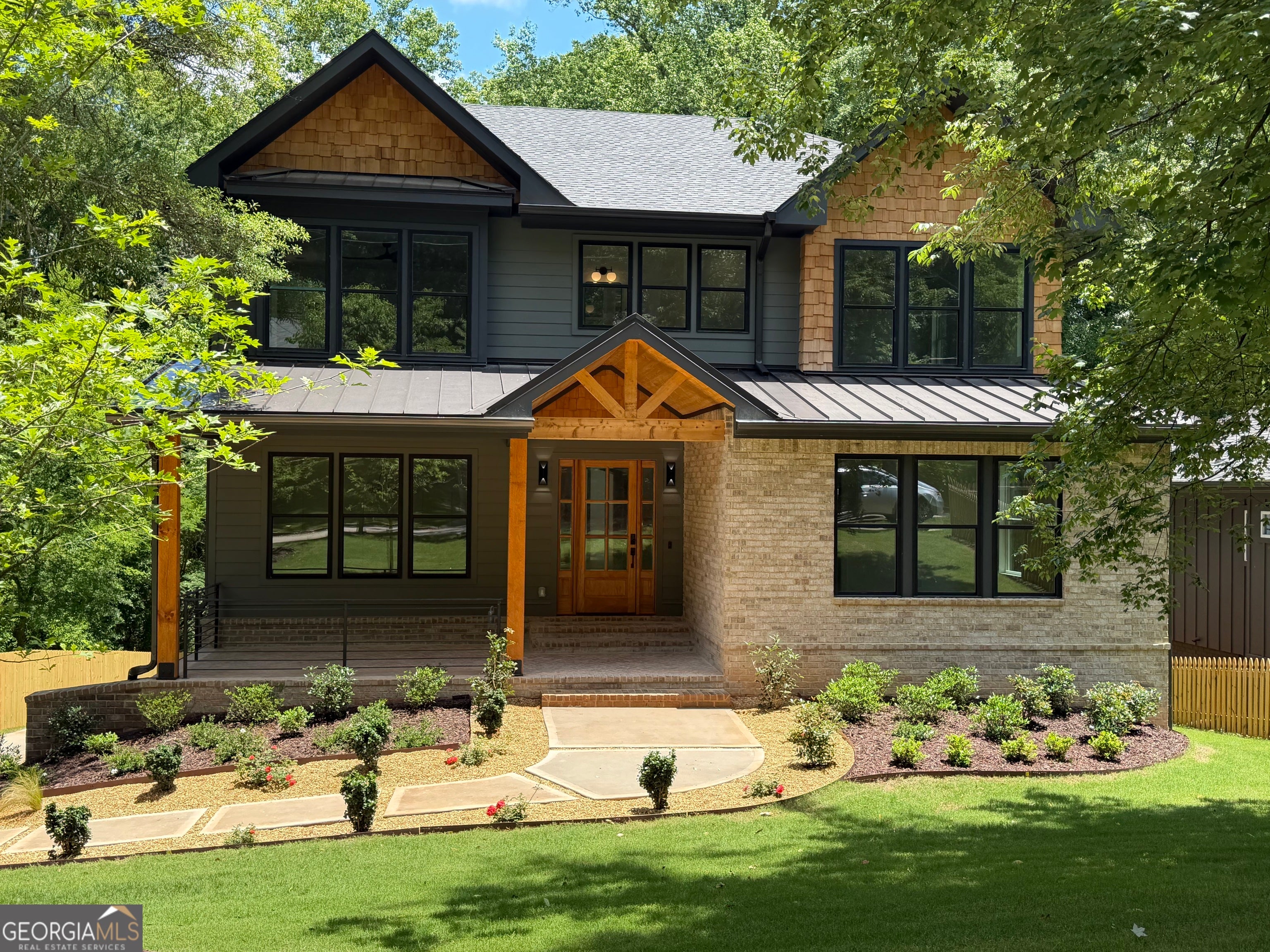 1202 Thomas Rd — photo