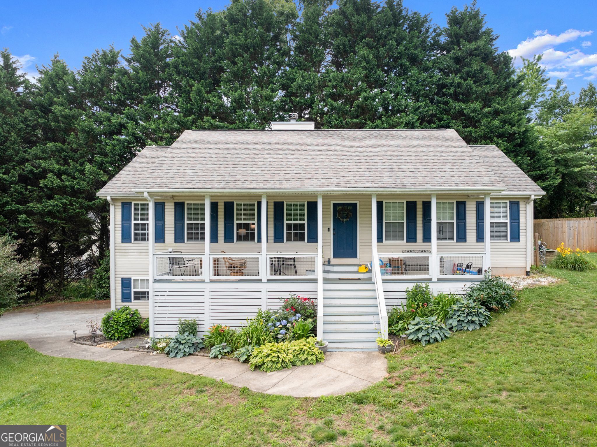 136 Mountain Overlook Dr — photo