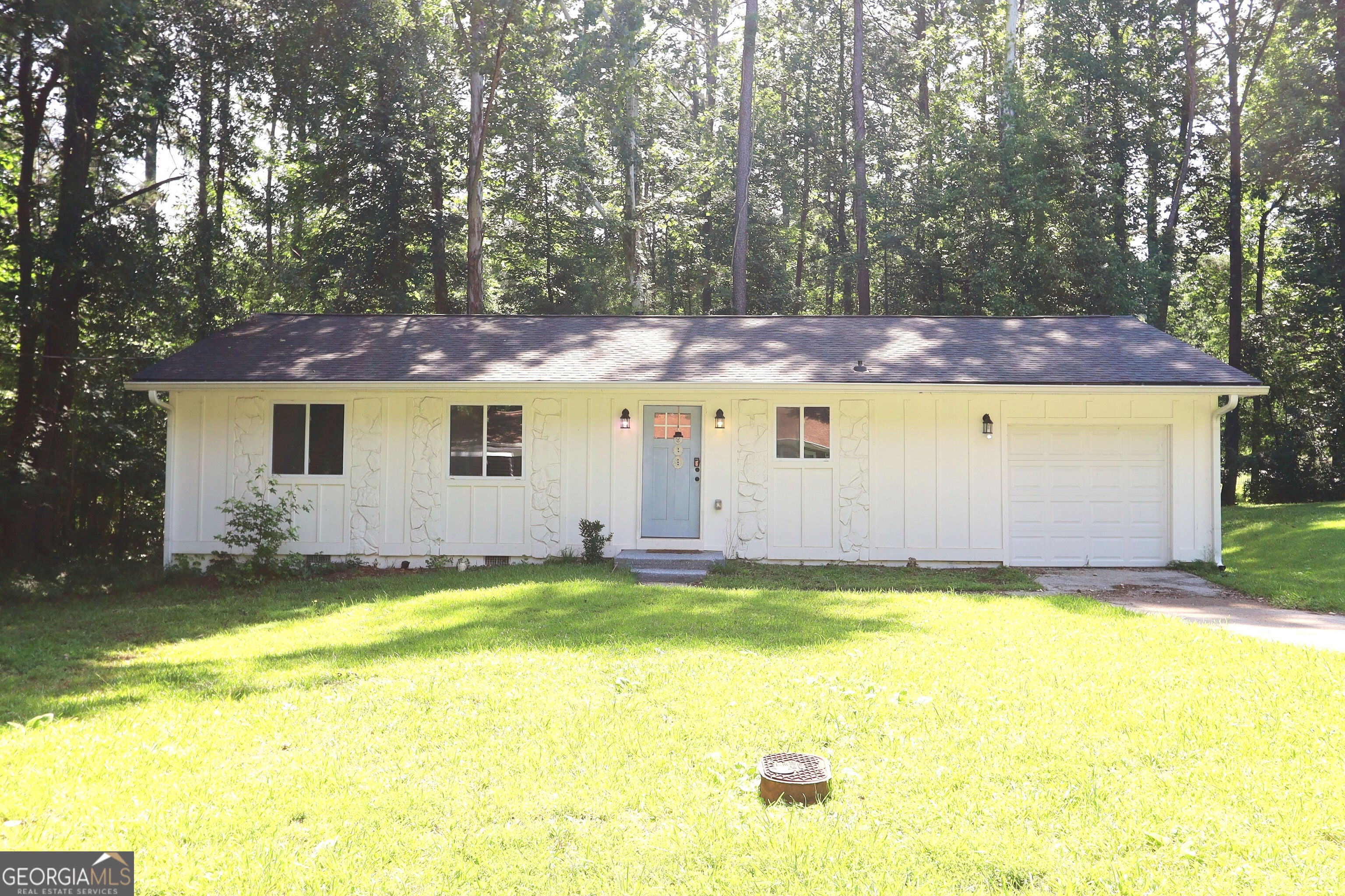 3572 Orbit Ct — photo