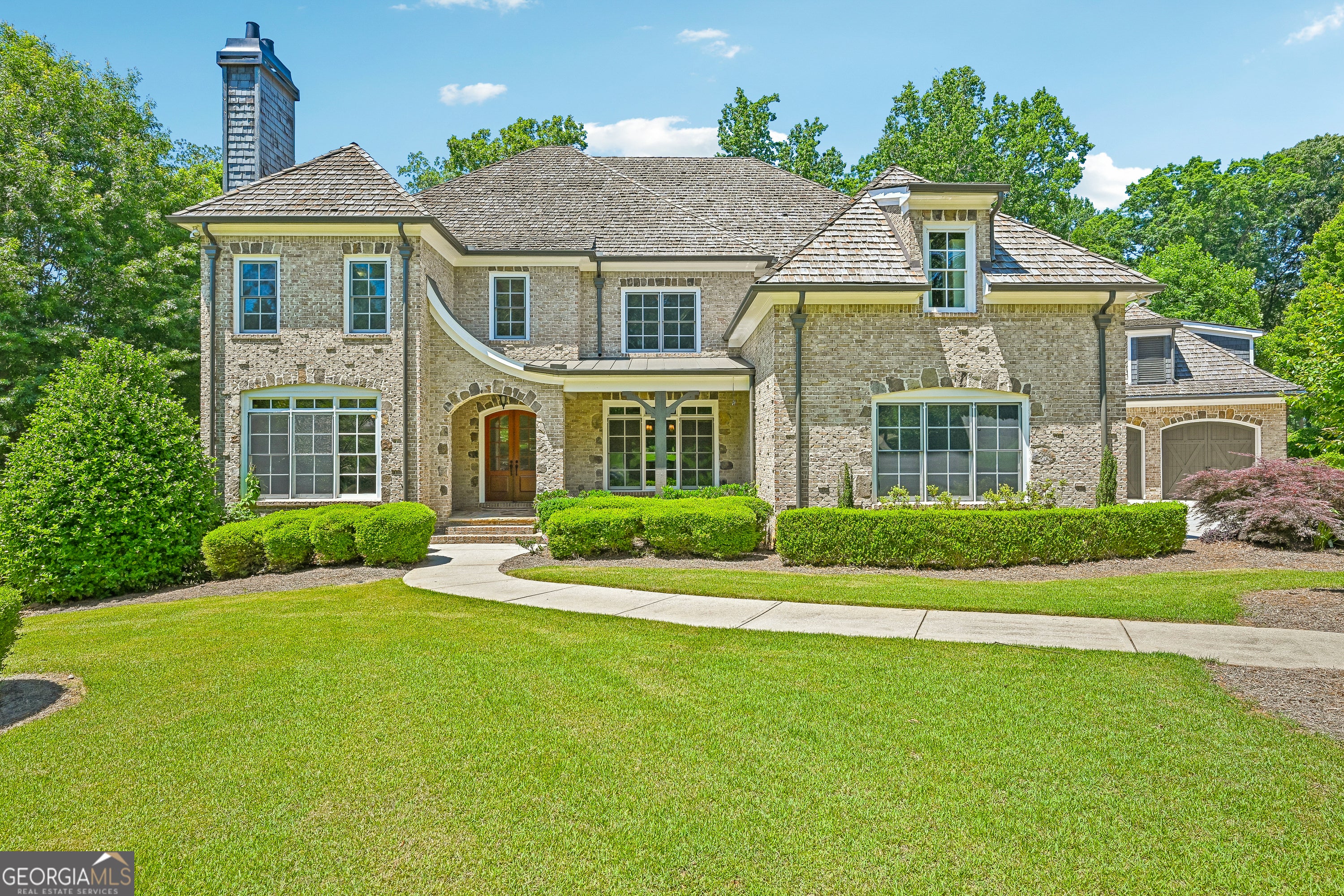 880 Crabapple Hl — photo