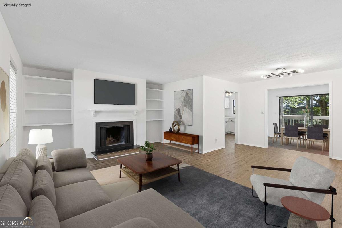 106 Cedar Ct SE — photo