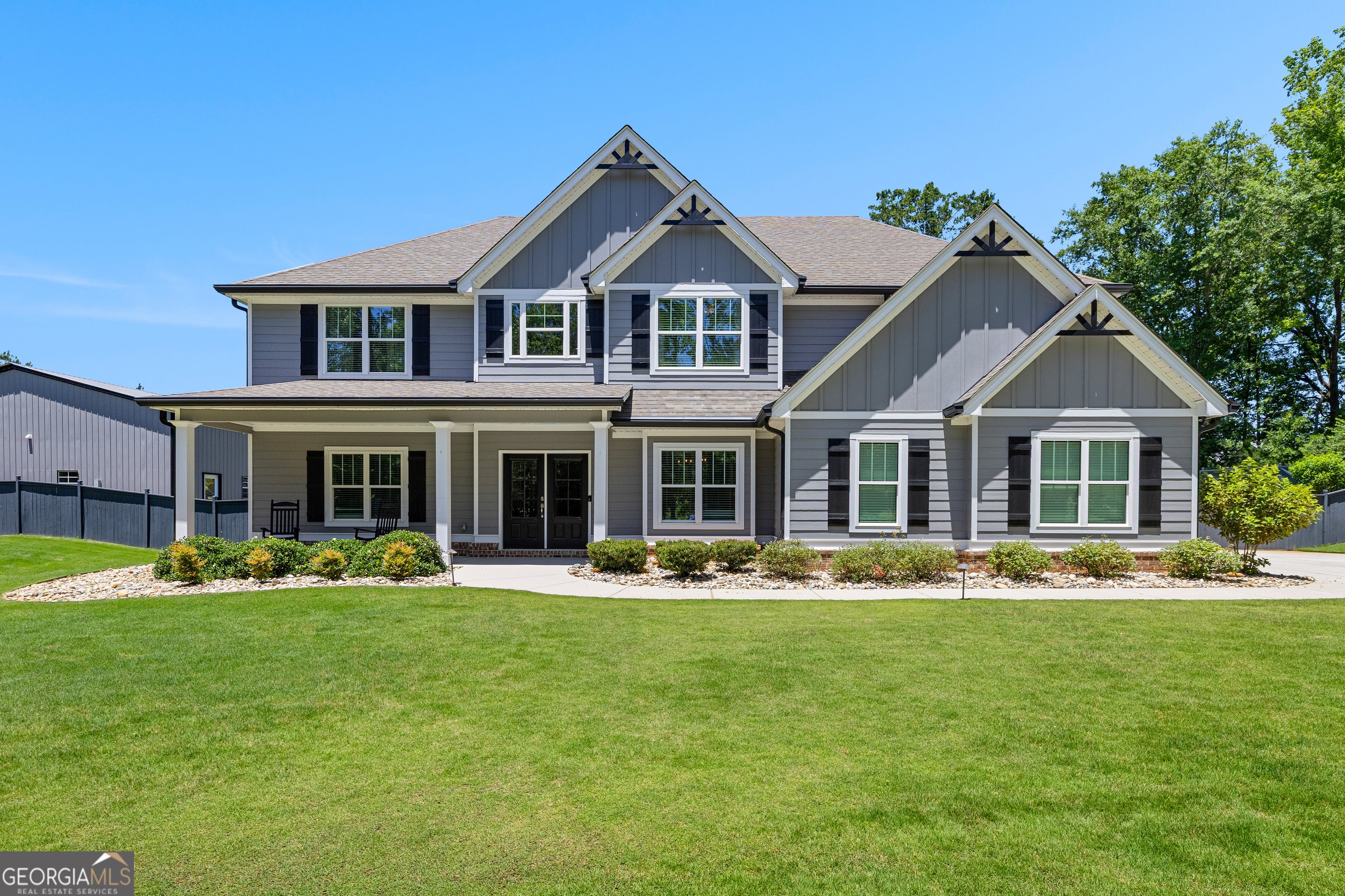 878 McIntosh Trl — photo