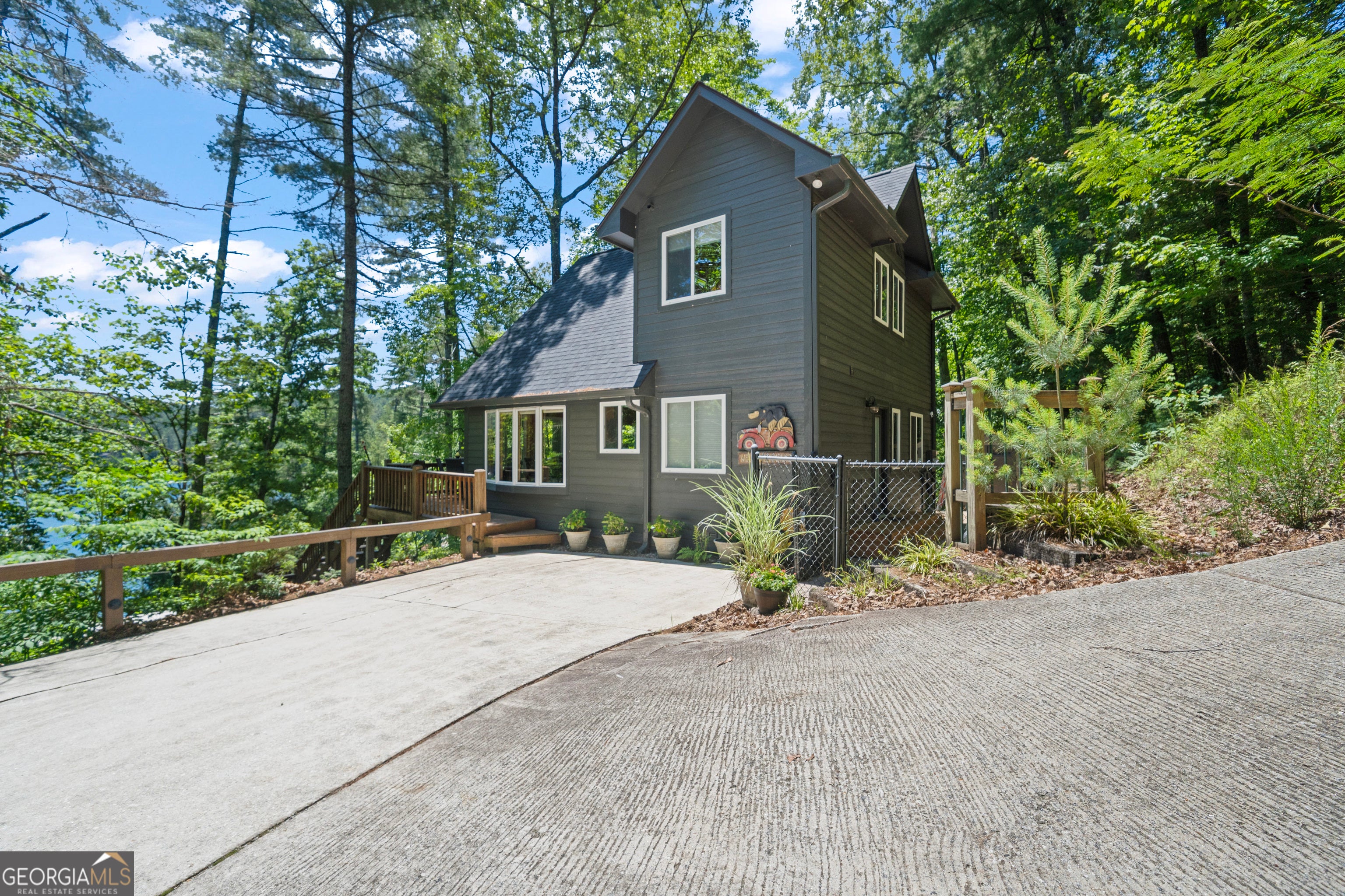3250 Brandon Mill Rd — photo