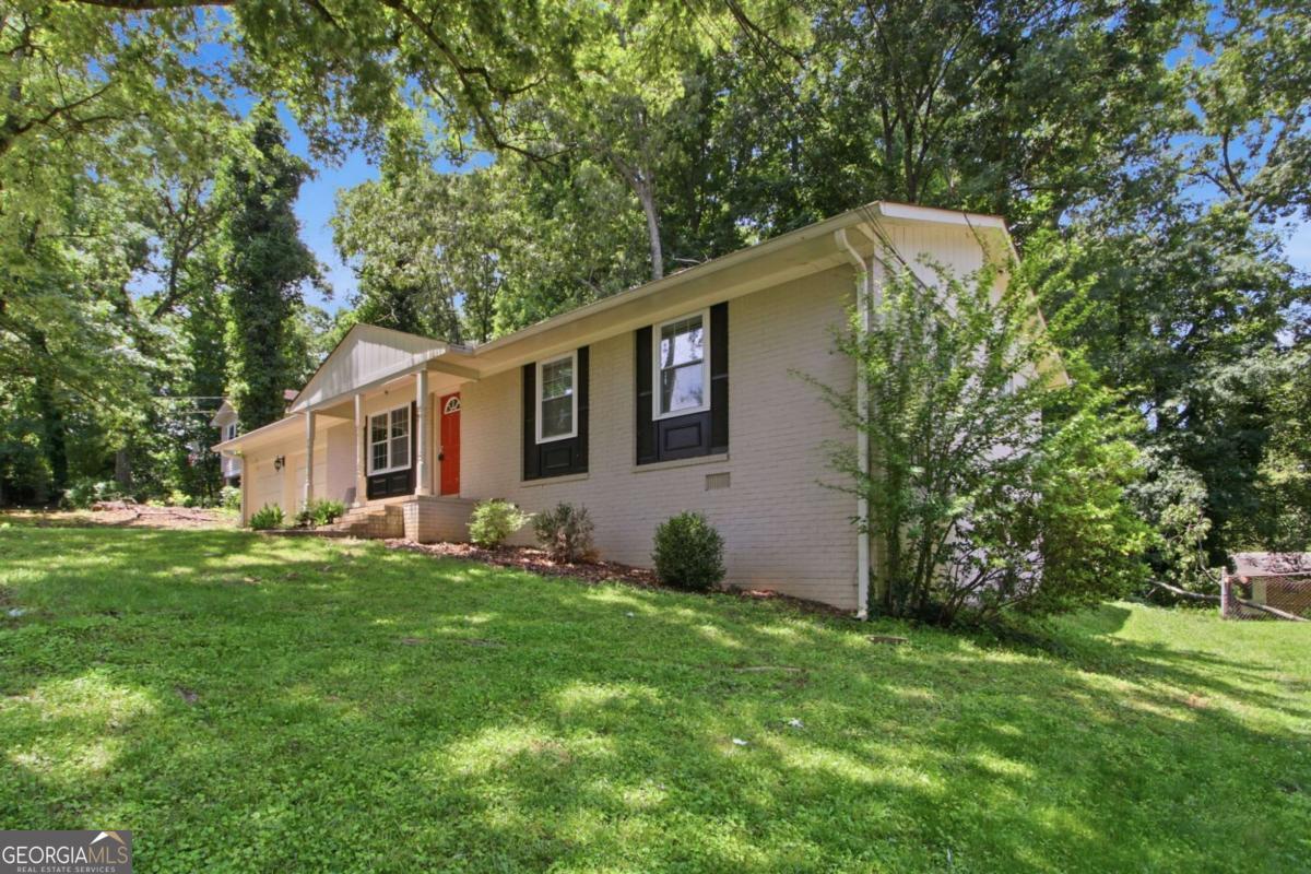 2017 Lindsey Lane, Decatur, GA 30035 — photo 2
