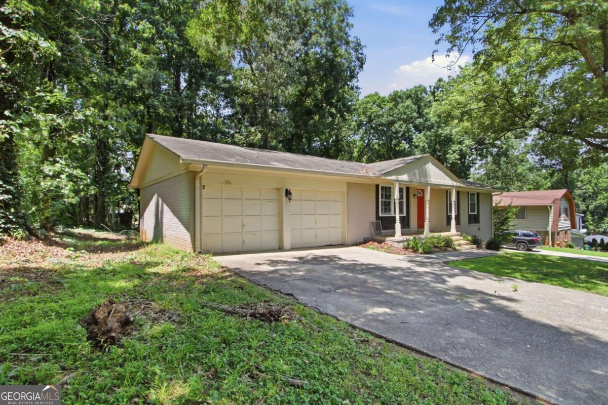 2017 Lindsey Lane, Decatur, GA 30035 — photo 3