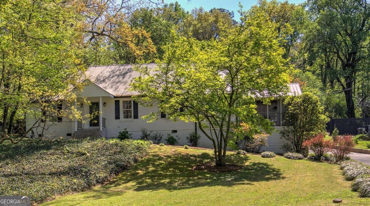323 Trammell St — photo