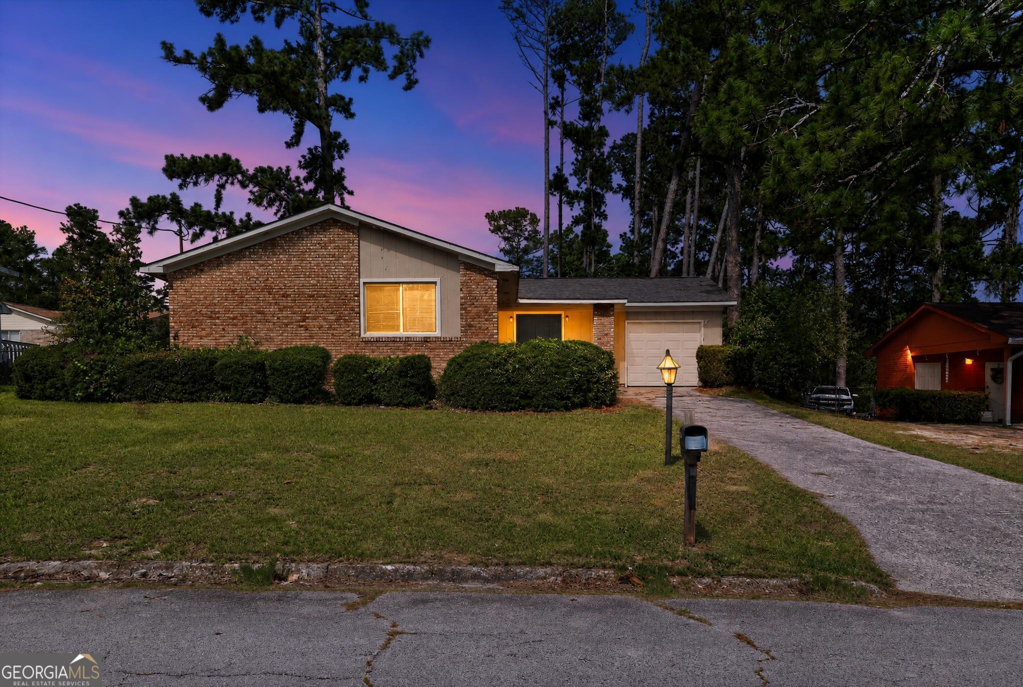 2319 Shadowood Dr — photo