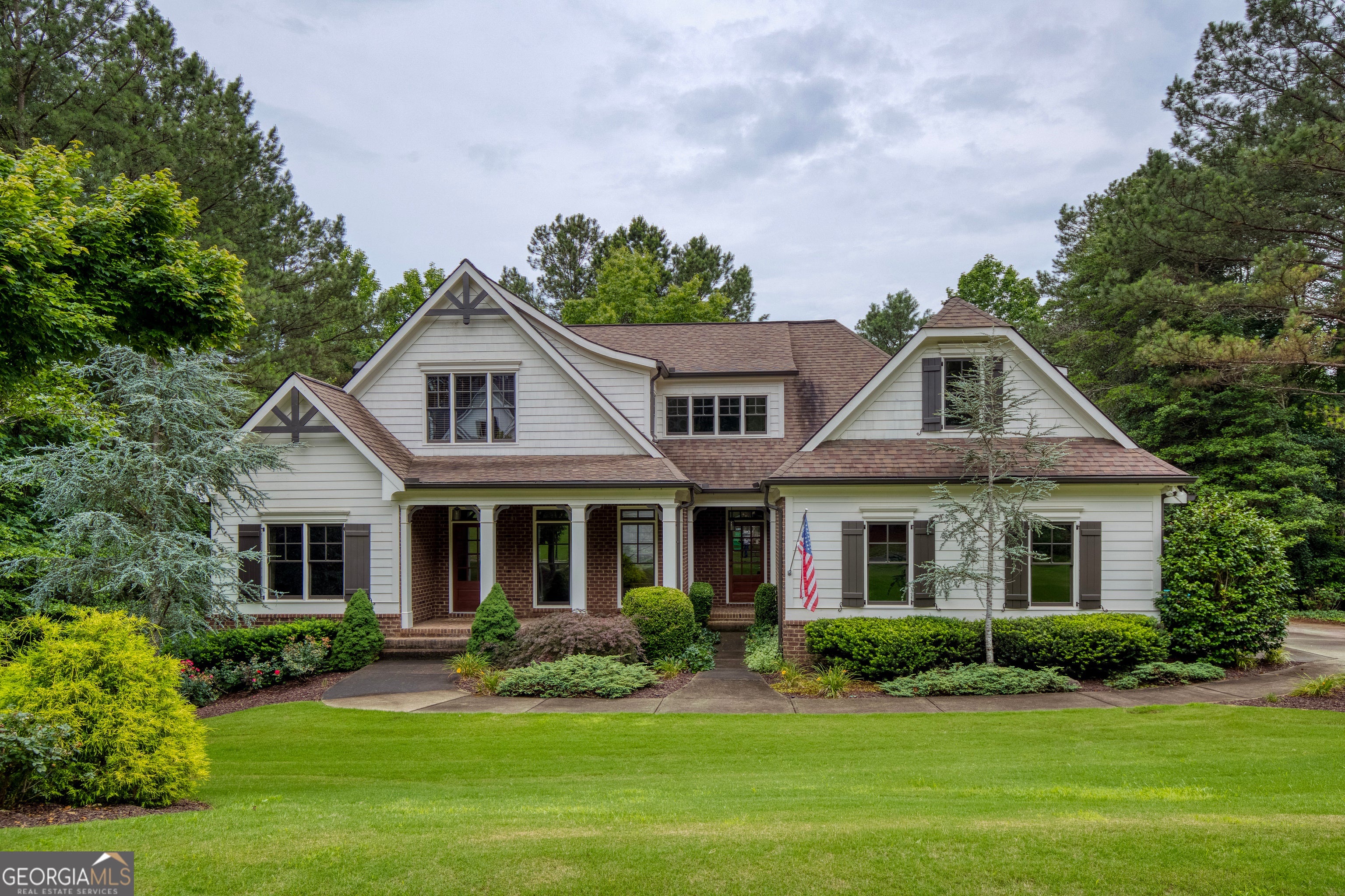 508 Black Horse Cir — photo