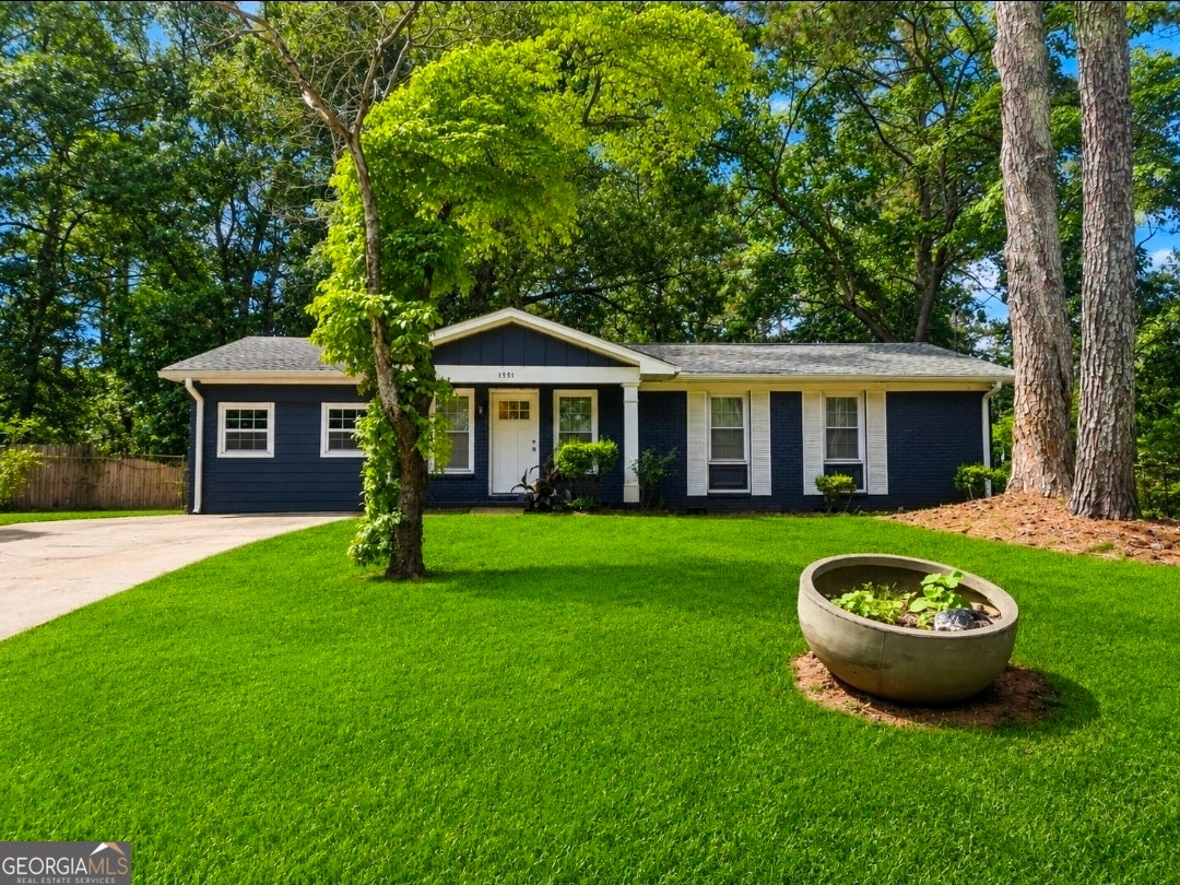 1551 Pine Glen Cir — photo