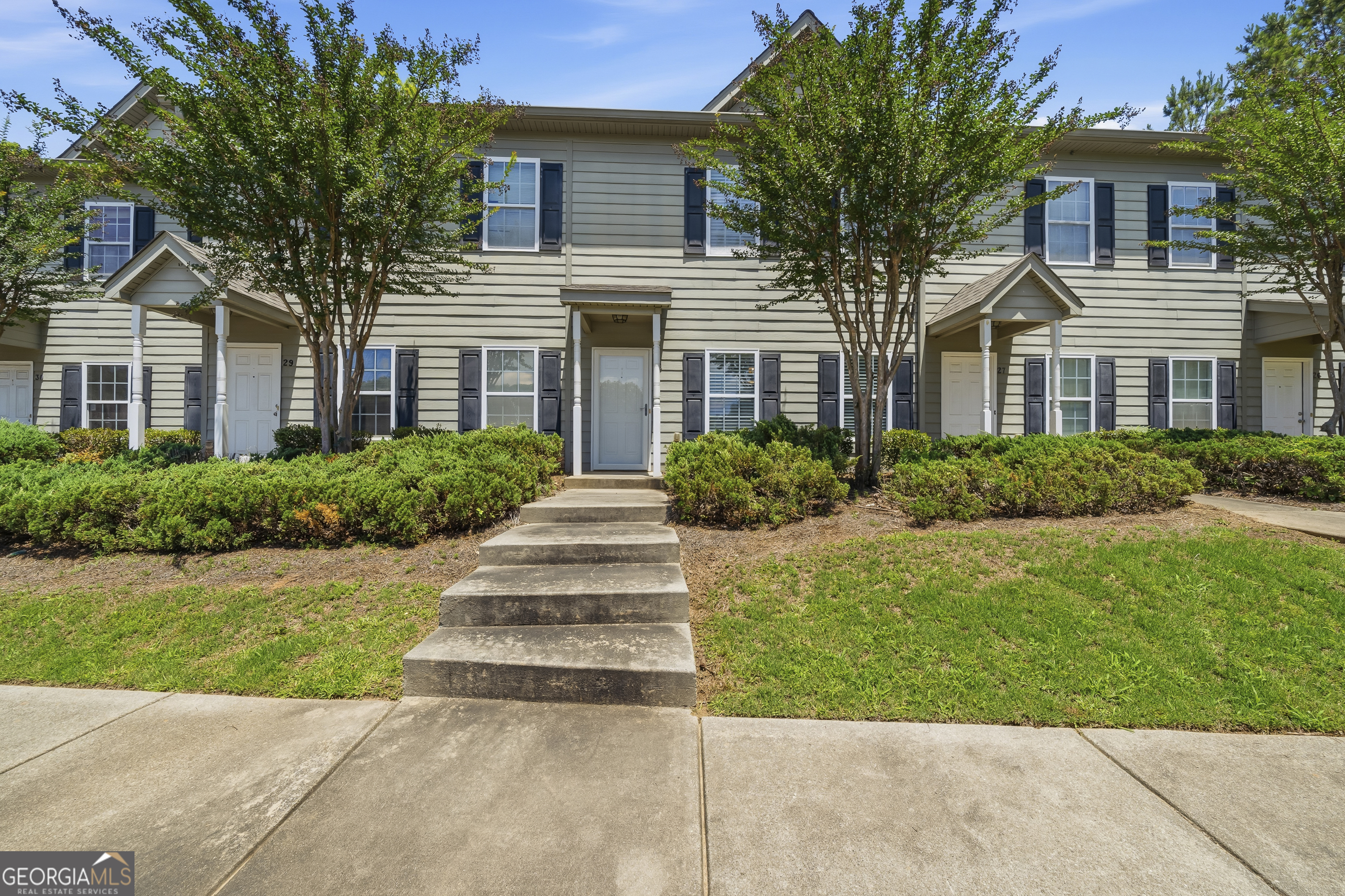 106 Lena Ln 28 — photo