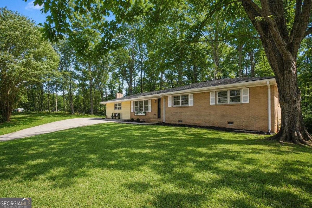 4975 Brawner Lake Dr — photo