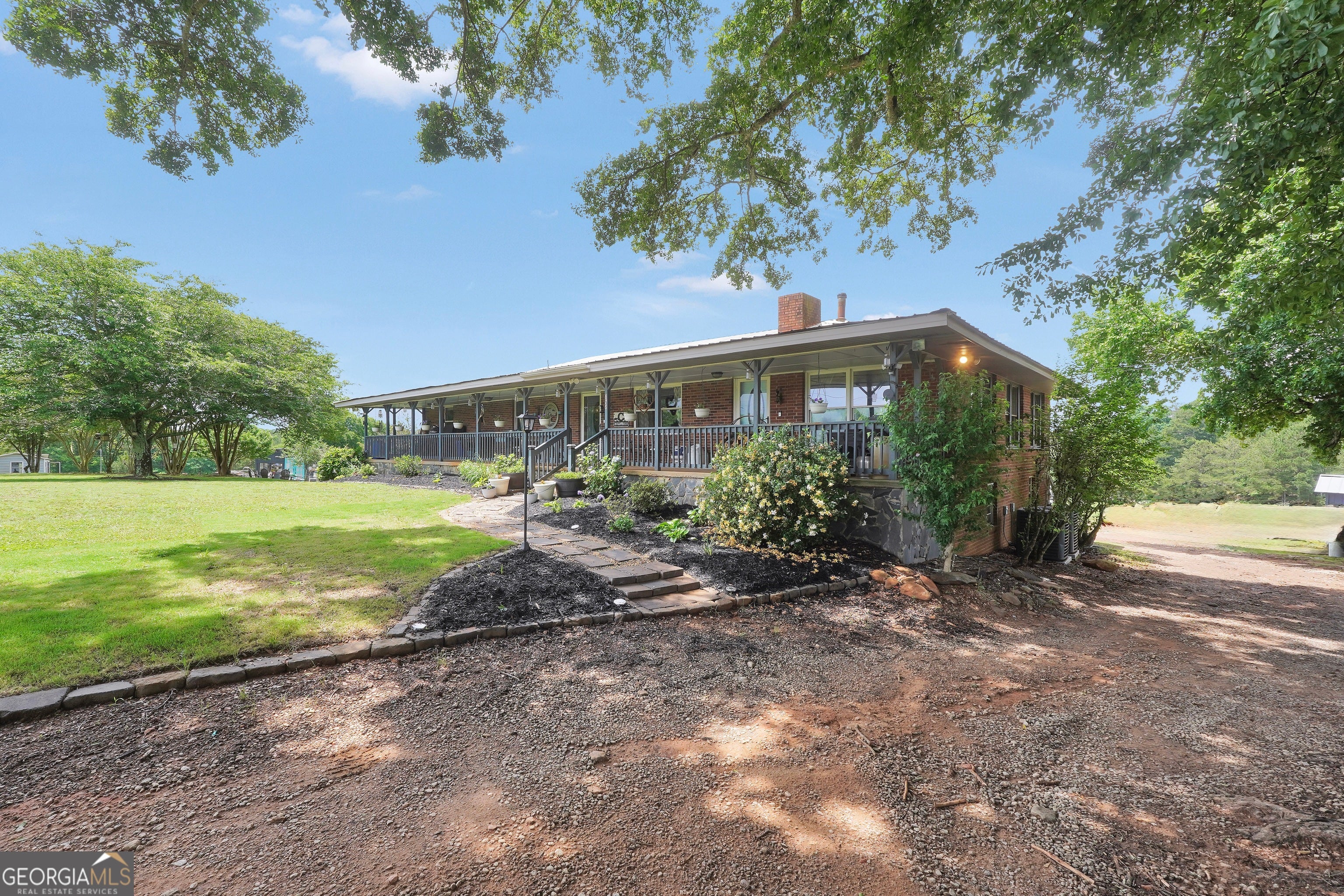 876 Simpson Mill Rd — photo