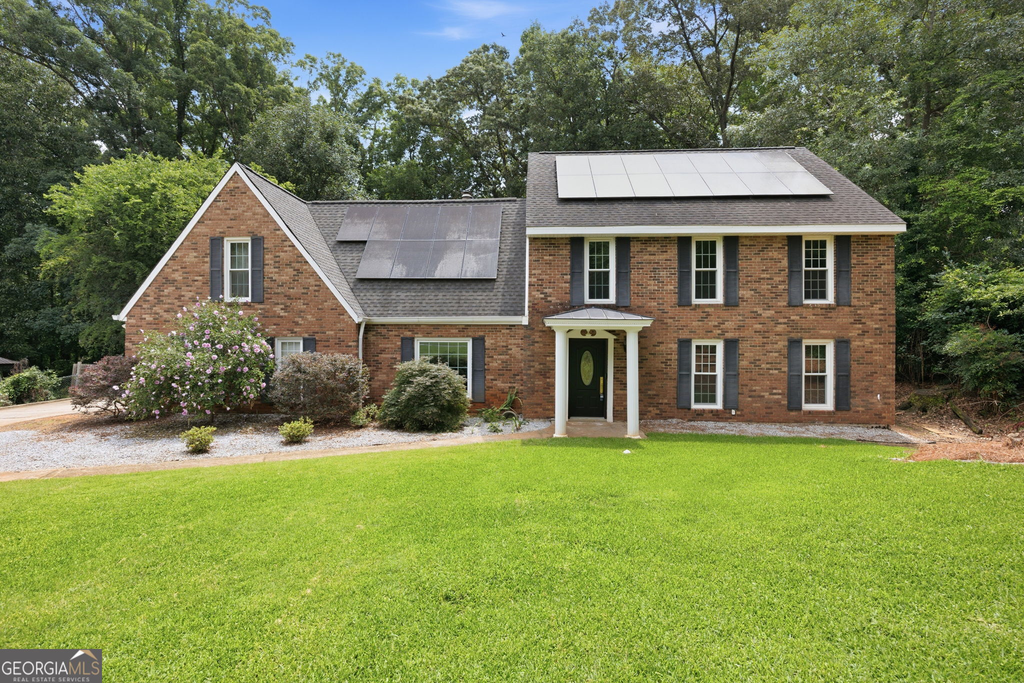 1215 Craddock Way — photo
