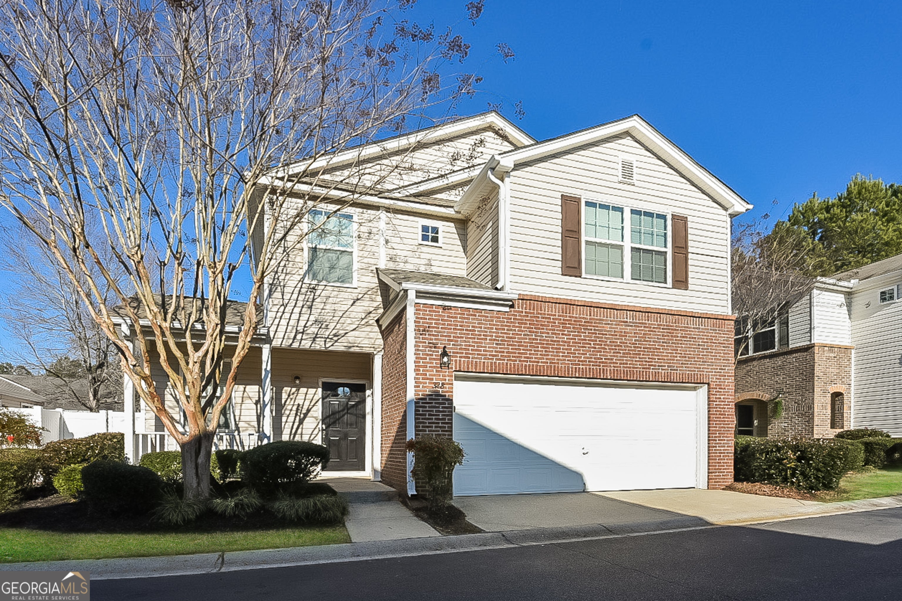 328 Hiawassee Dr — photo