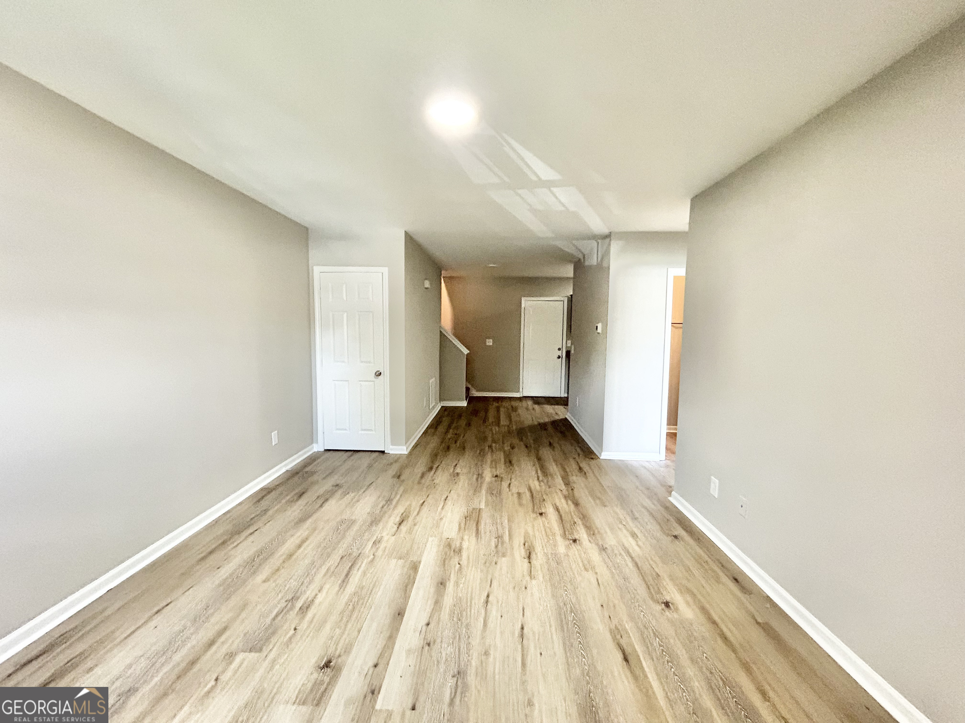845 Store House Ct B — photo