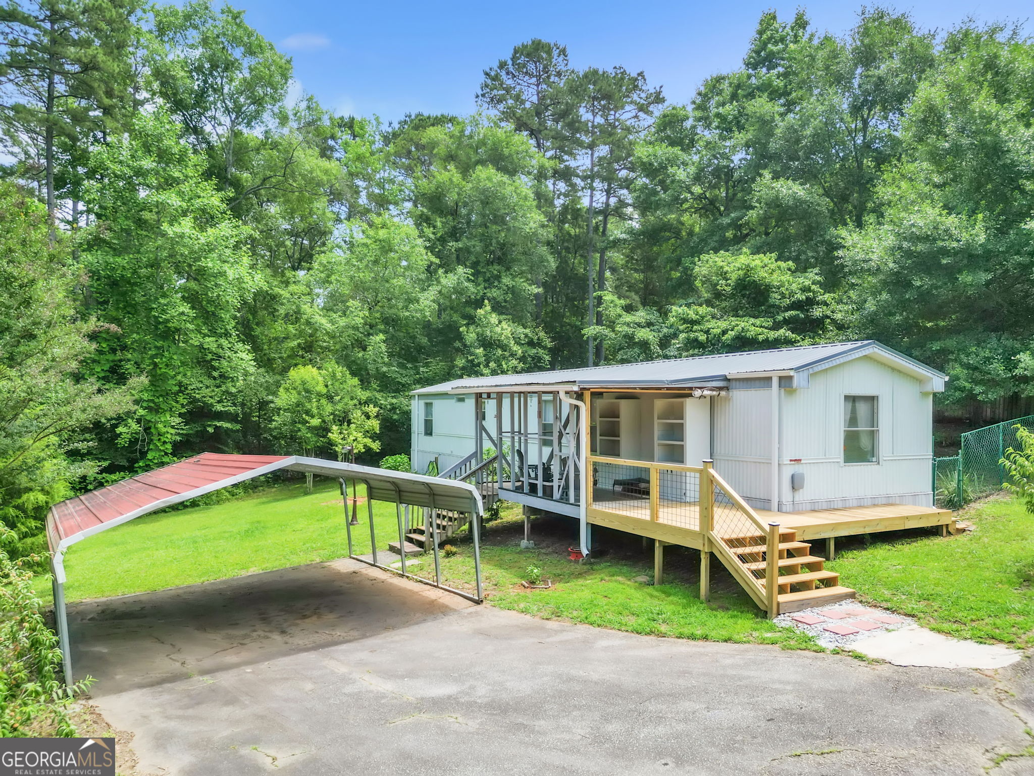 506 Charlies Creek Rd — photo