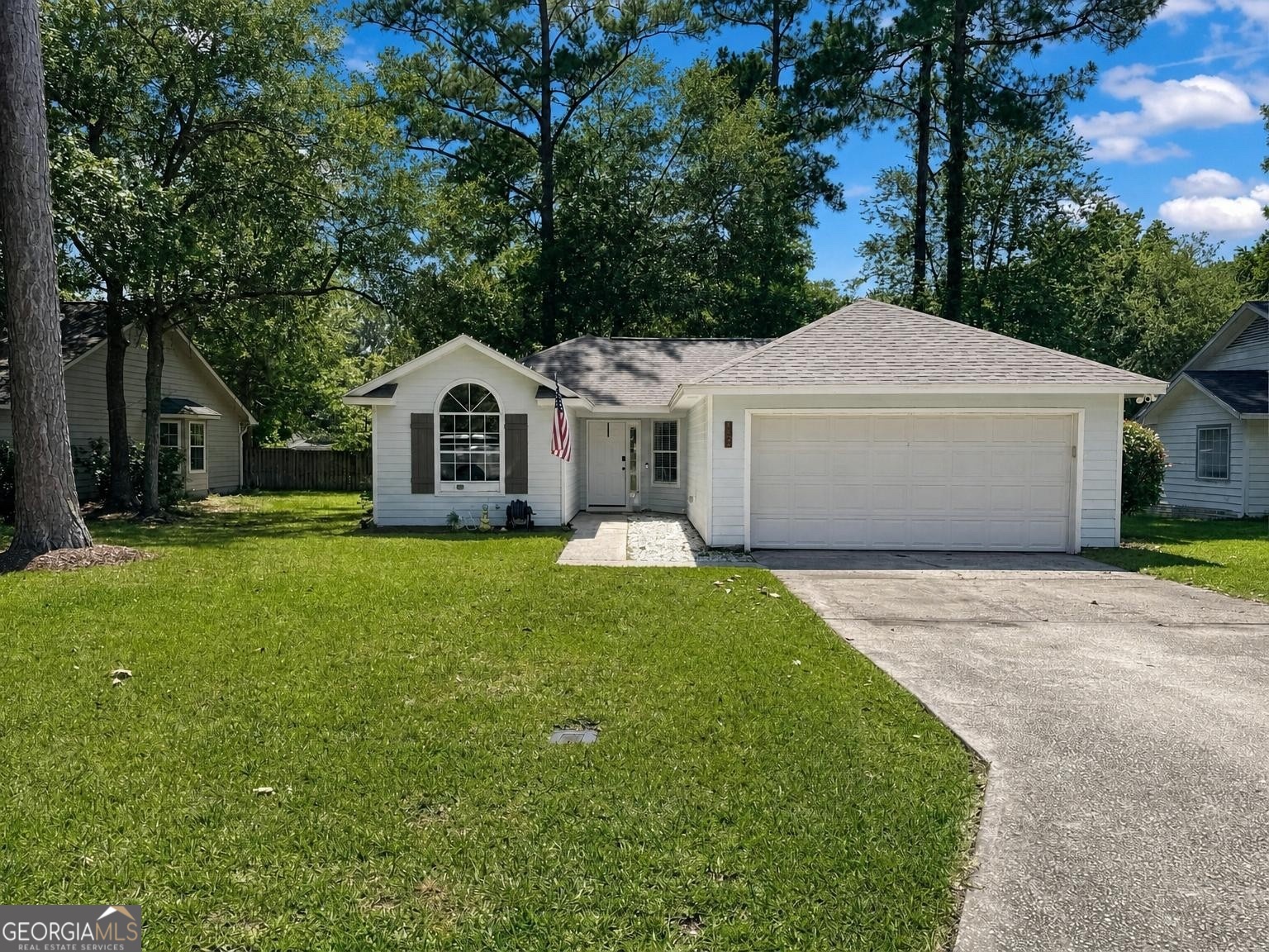 102 Baird Way — photo
