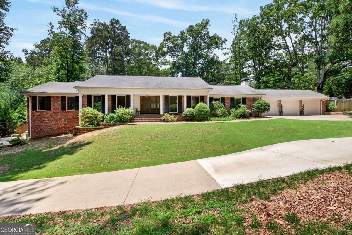 2085 Mount Paran Rd NW — photo