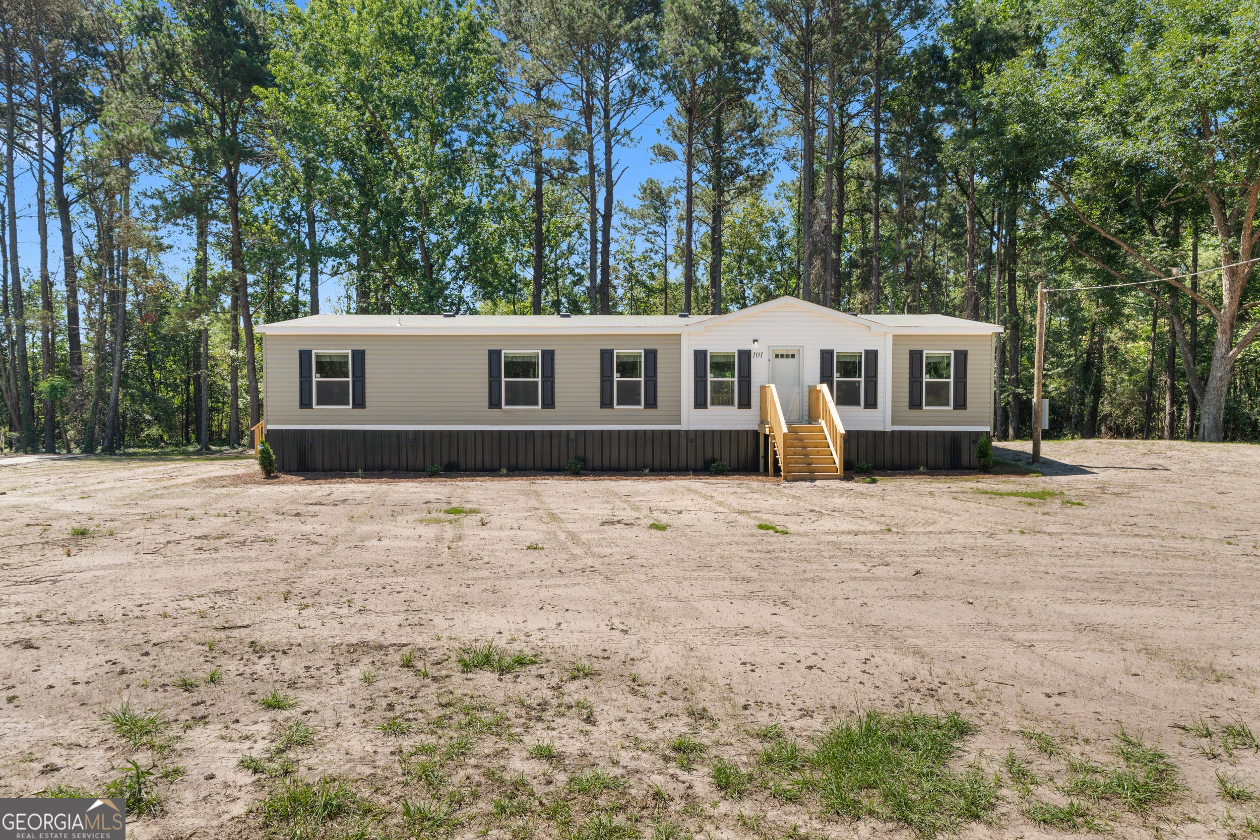 101 Doe Dr — photo