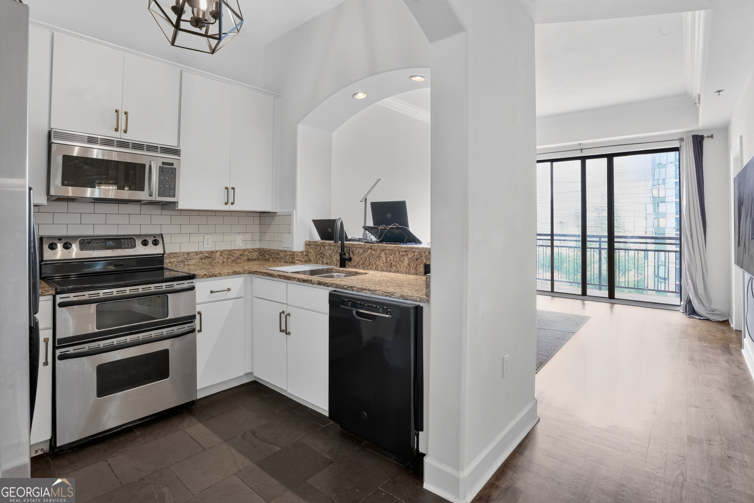 3445 Stratford Rd NE 1405 — photo