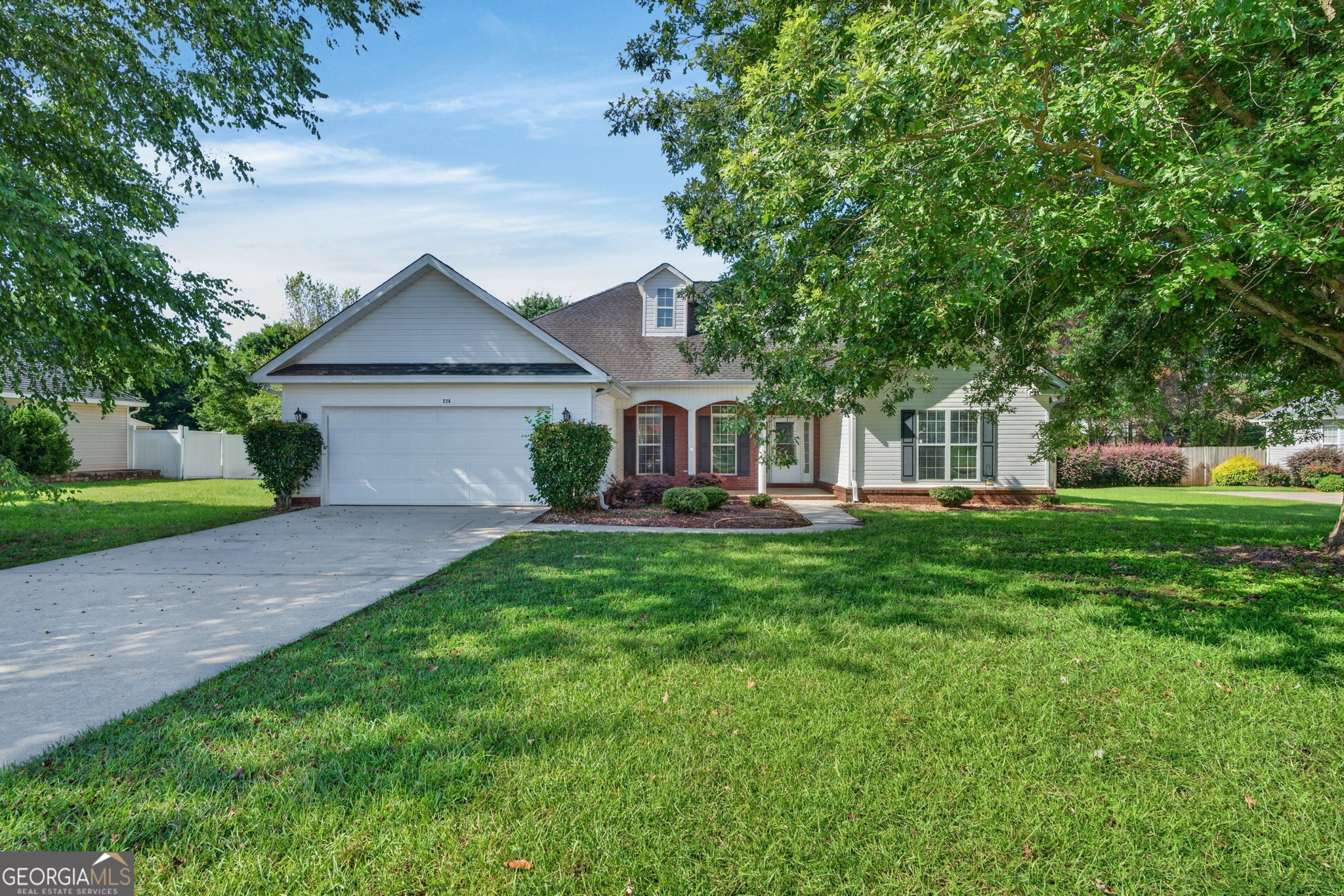 226 Spring Chase Cir — photo