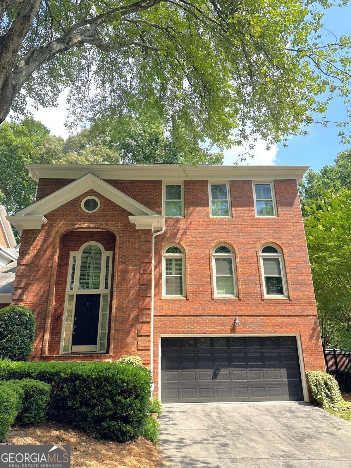 7155 Roswell Rd 3 — photo