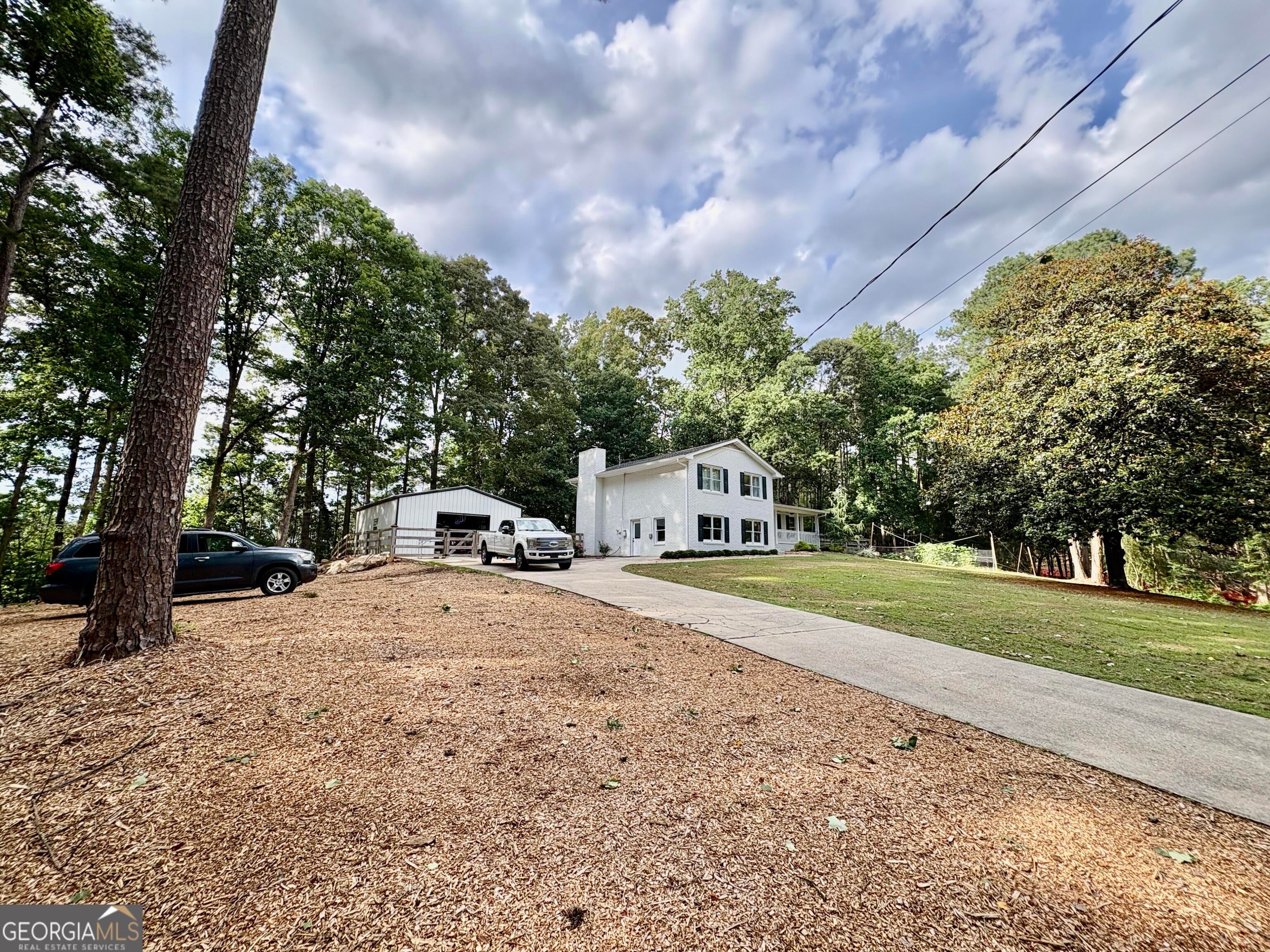 1068 Riverside Road, Sugar Hill GA 30518 — photo 2
