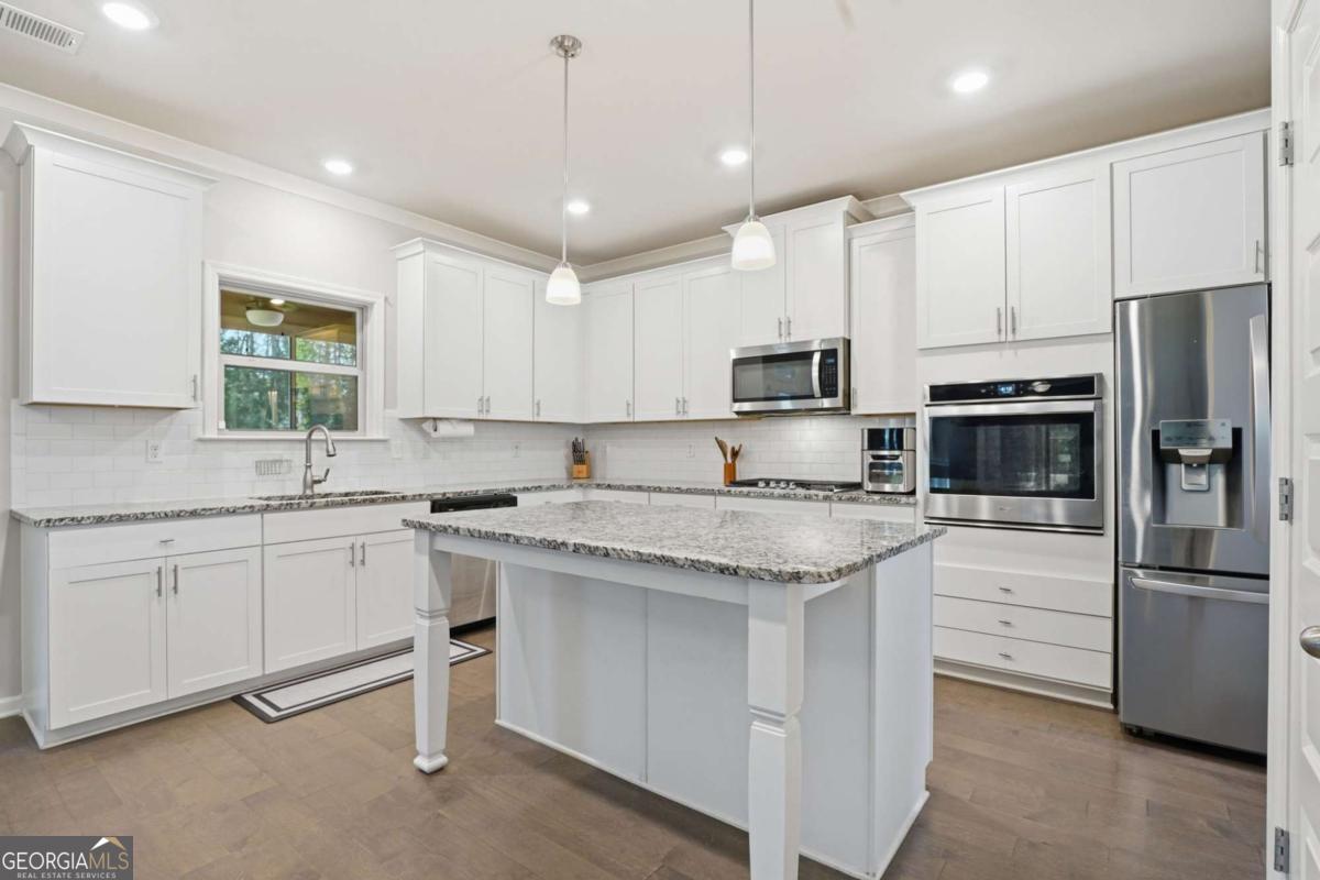 7534 Brook Rose Way — photo