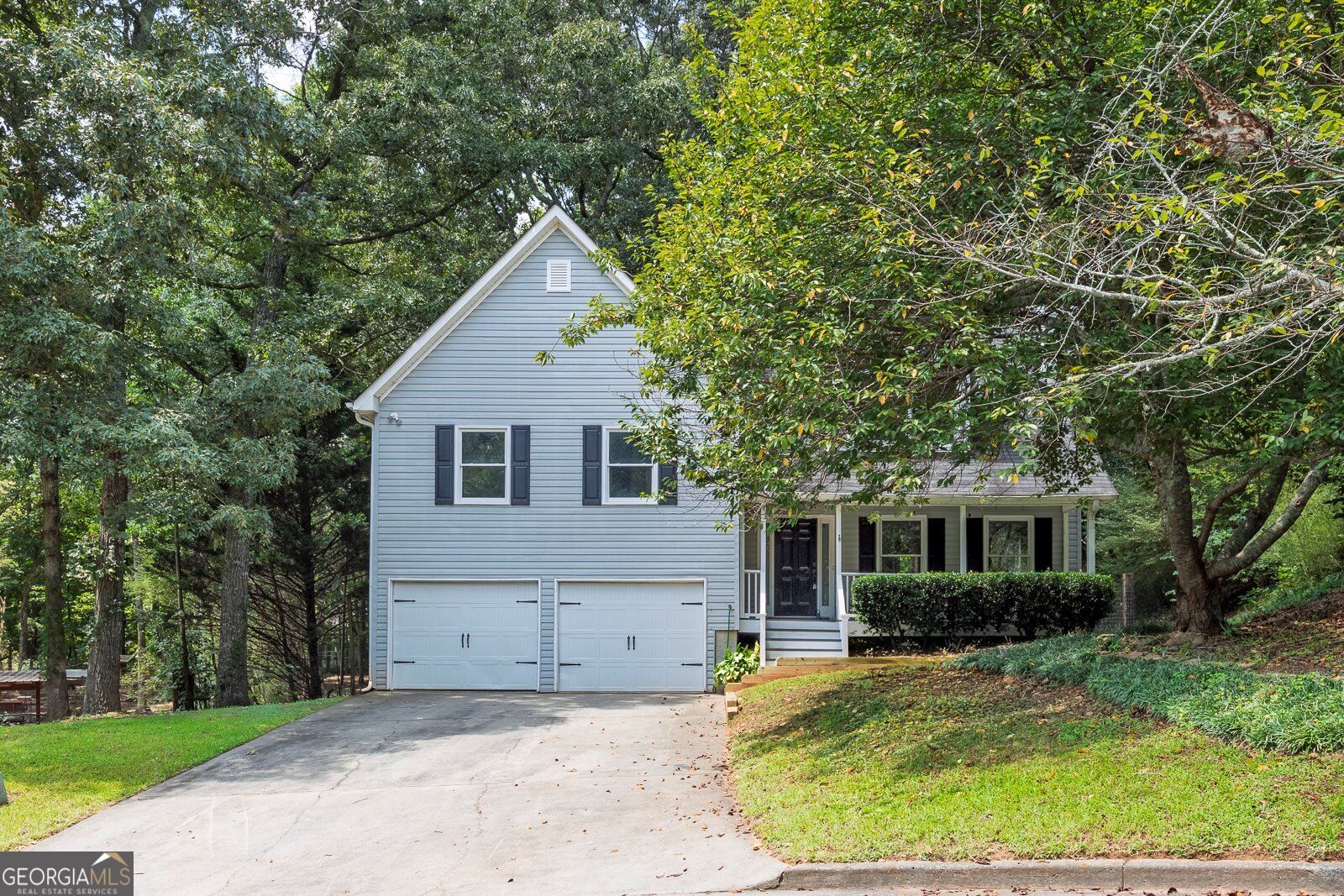 228 Hawkins Farm Cir — photo
