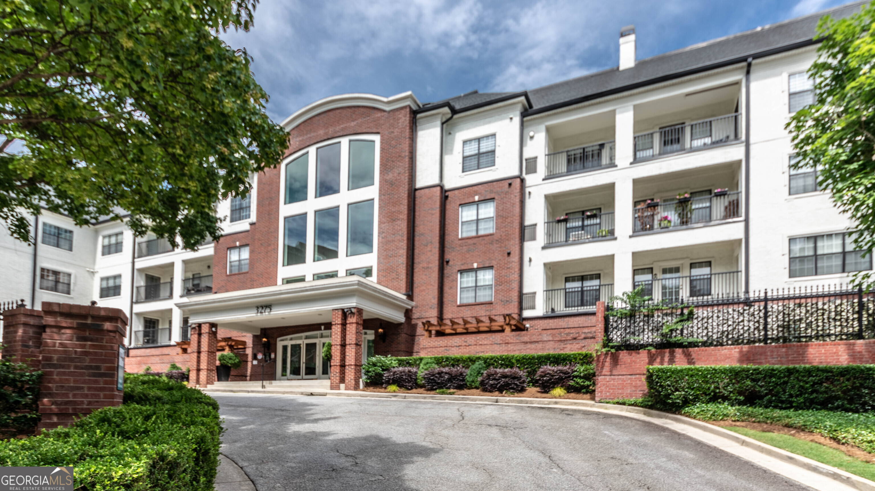 3275 Lenox Rd NE Apt 413 — photo