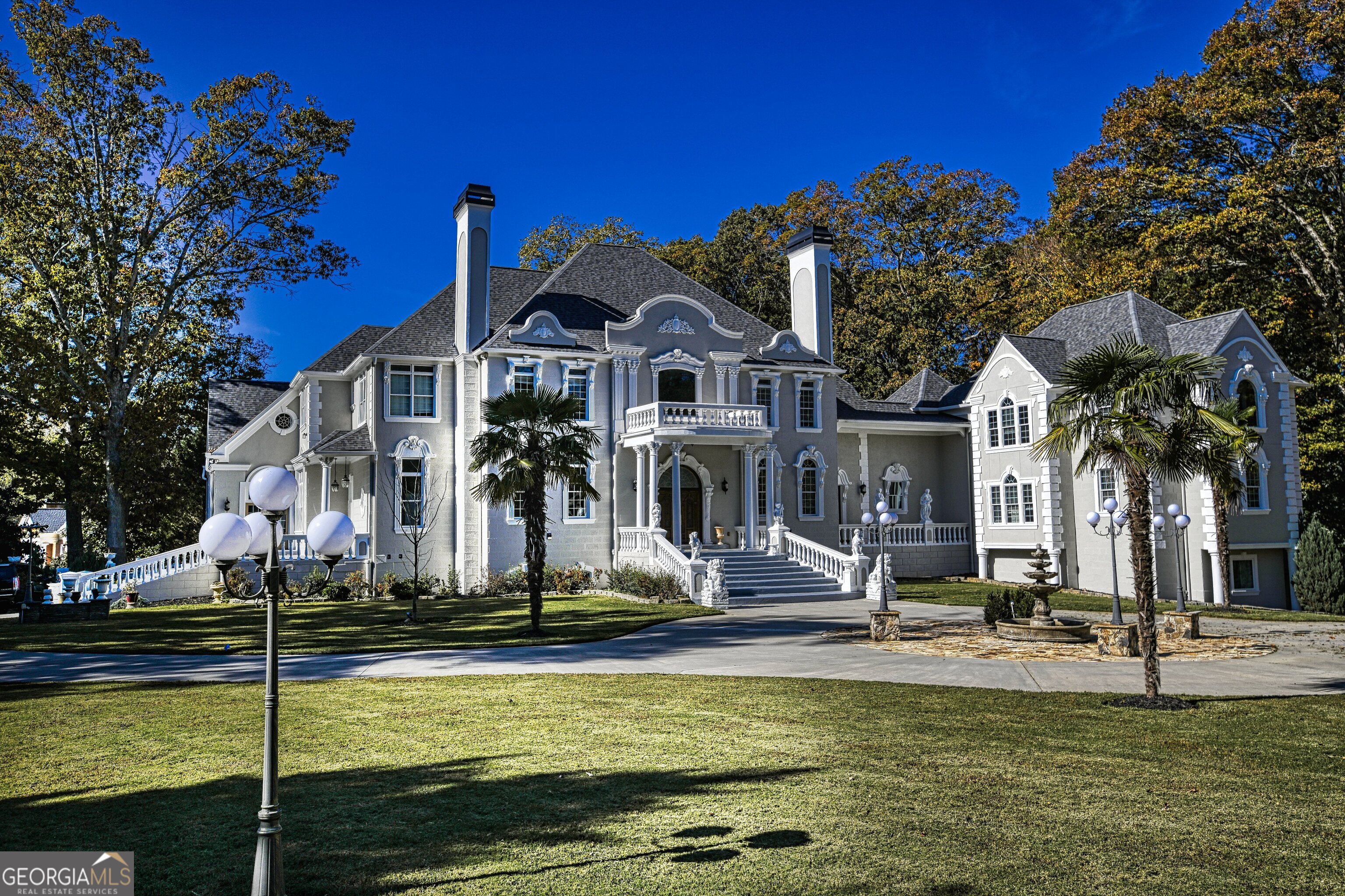 6020 Riverside Drive, Sandy Springs, GA 30328 — photo 2