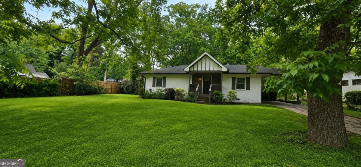 2410 Macon Dr SW — photo
