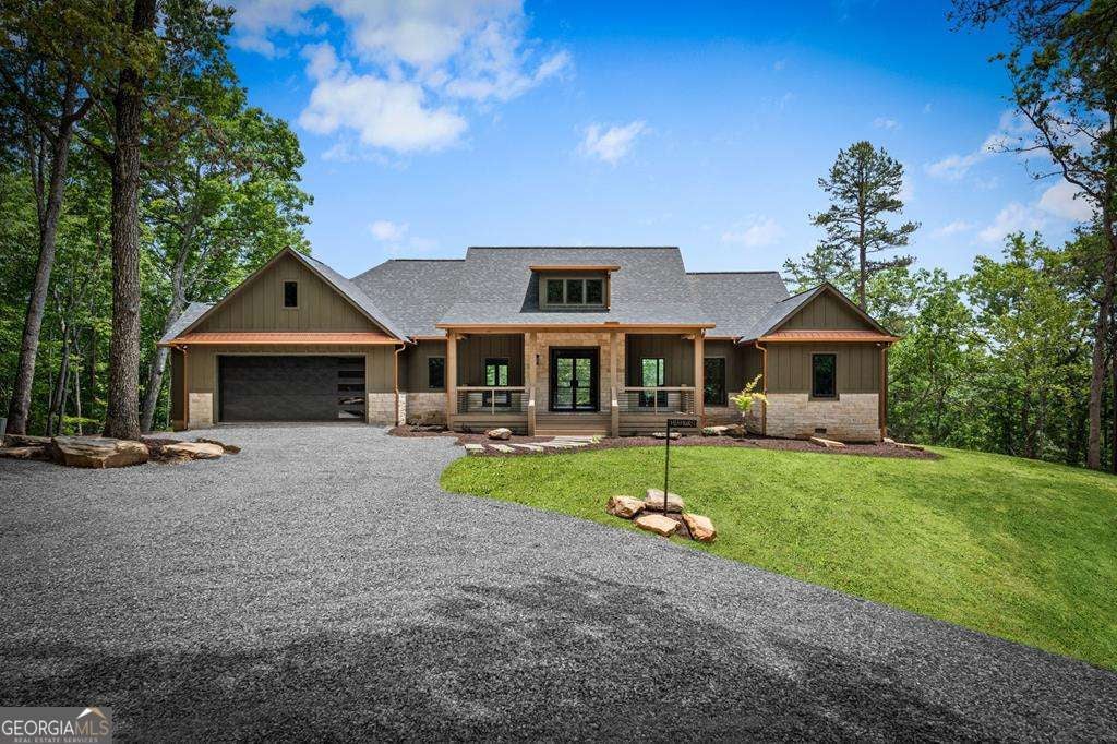 62 Tiffany Ln — photo
