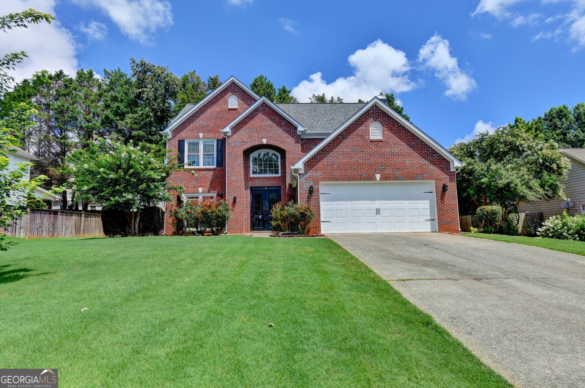 2835 Crestmont Ct — photo