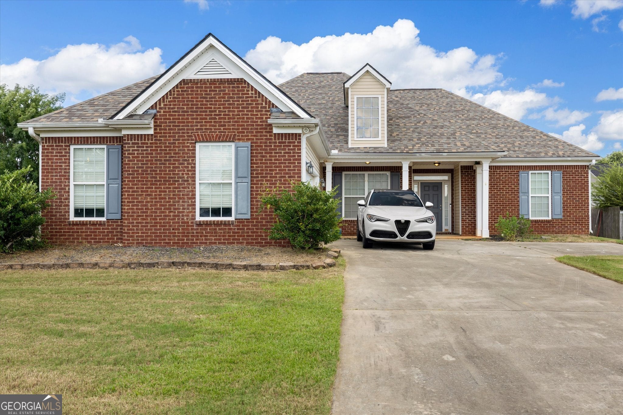 113 Christopher Dr — photo