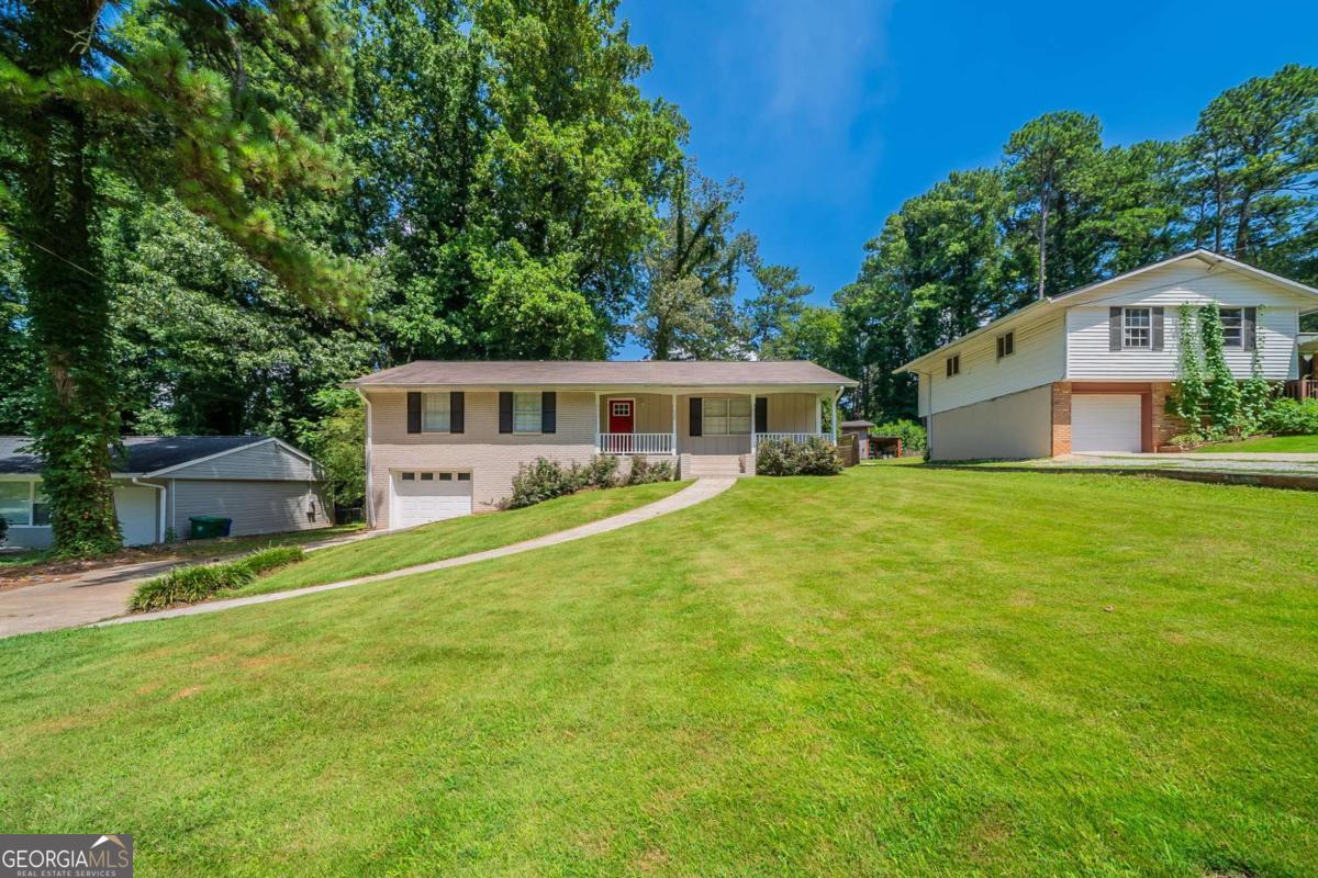 1518 Pine Glen Cir — photo