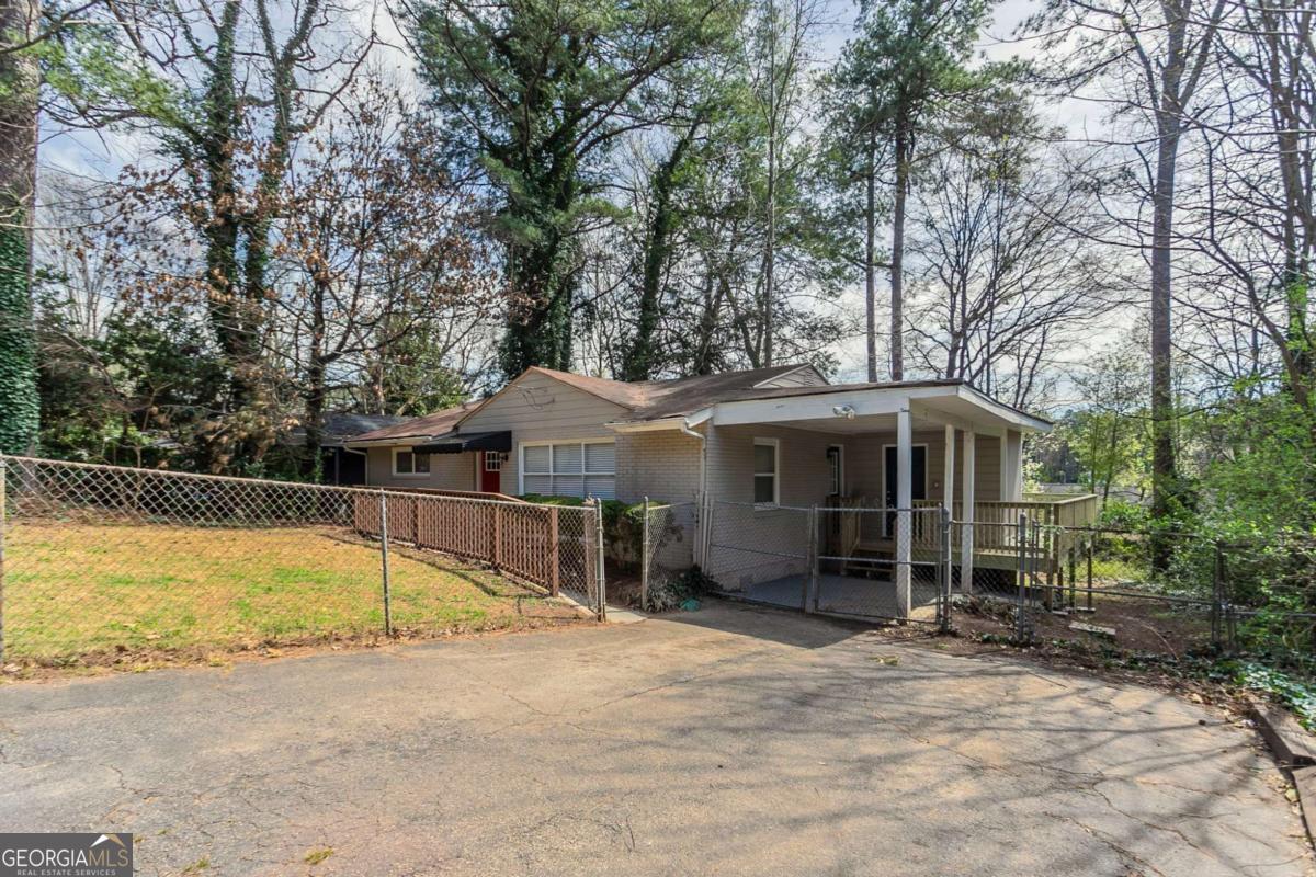 3425 Longleaf Drive, Decatur, GA 30032 — photo 2