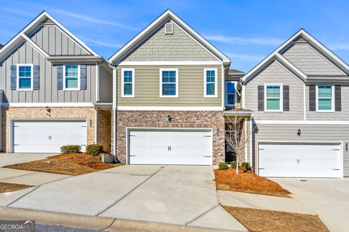 7492 Knoll Hollow Rd — photo