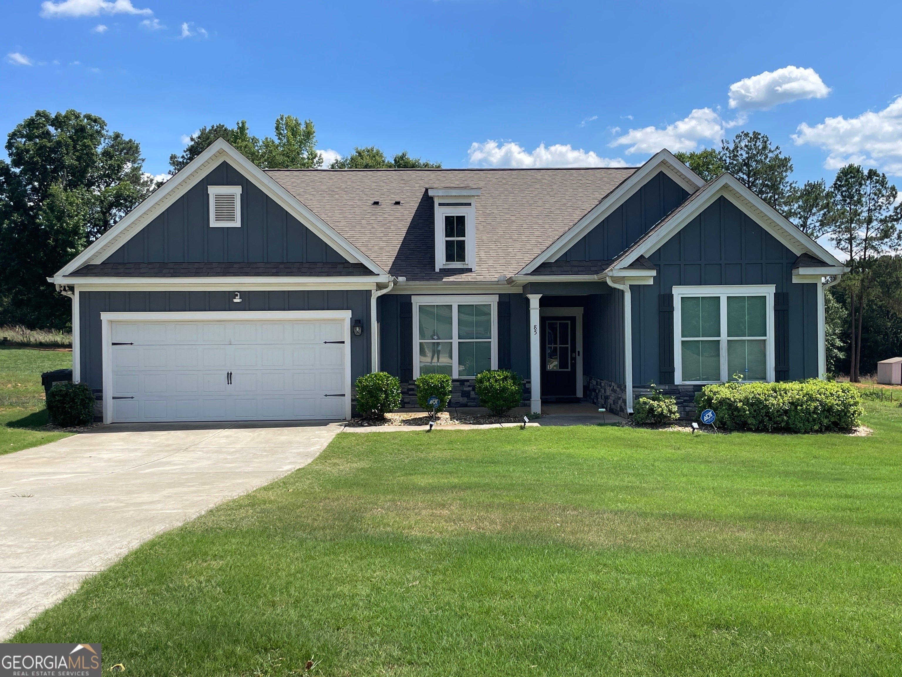 85 Bingley Ct — photo
